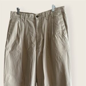 Dockers Khaki Pants